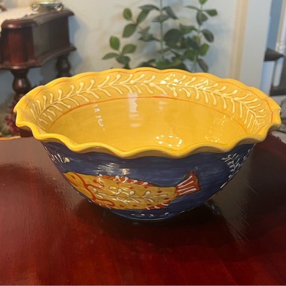 Maxcera Mediterranean Large Serving Bowl Fish Nautical Ruffle Edge Hand Painted - Picture 6 of 10